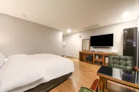 Anyang CNC Hotel