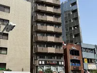 Nestay apartment Tokyo Shinjuku Отели рядом с достопримечательностью «Спа-комплекс Ruby Palace»