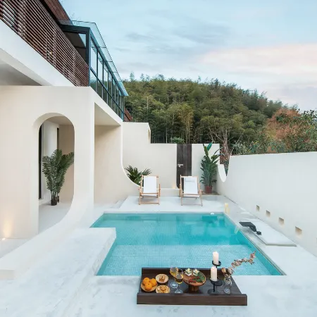 Juesu Hot Spring Hostel