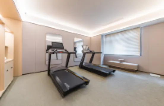 JI Hotel (East Square of Zhengzhou East Railway Station, Baifo South Road)