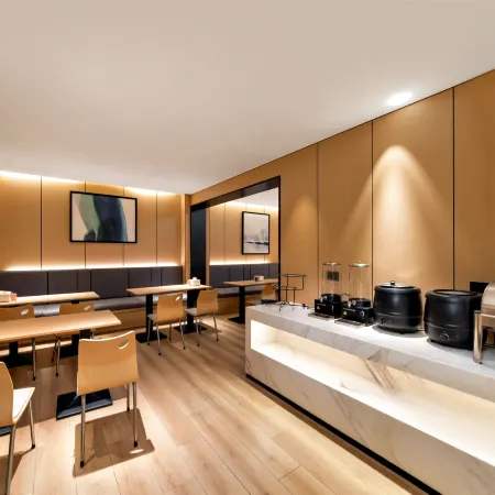 Mingshi Youxuan Hotel (Fuyang Normal University Shangsha Times Square)