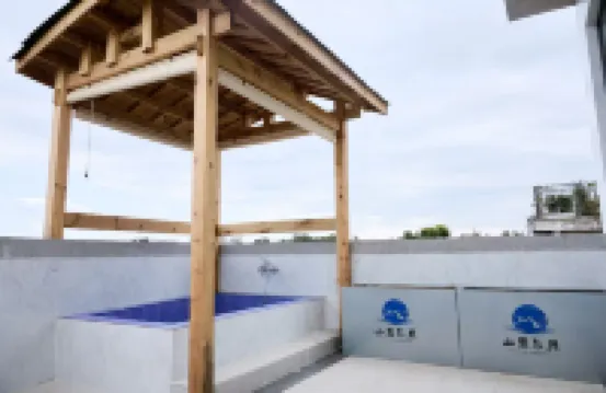 Mountain Bird and Moon · Tangchi Projection Homestay (Jiezi Ancient Town)