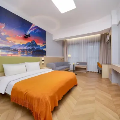 Muyulin Movie Homestay (Zhengzhou Zhongyuan Wanda Plaza) Hotel berhampiran Lingkaran Barat Ketiga