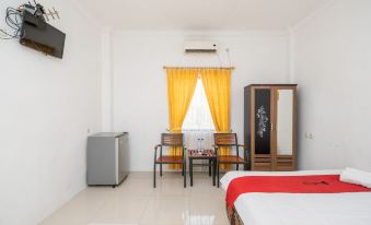 RedDoorz @ Gunungsari Surabaya 2