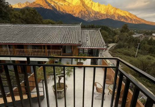 Weijianshan Homestay 설산 뷰