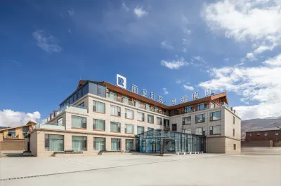 Sayram Lake Rezen Chinese Inn Xiangjiang Holiday Hotel  호텔