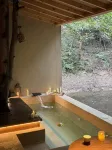 Yuehe Linquan Guesthouse