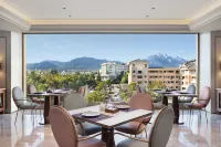 Mercure Hotel  The old town of Lijiang - breakfast