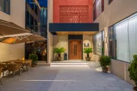 Moye · MOYE Light Luxury Private Hot Spring Villa (Jiuzhaigou Branch)