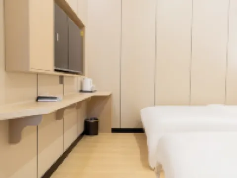 Lixian Chenxin Hotel Hotels in Li County
