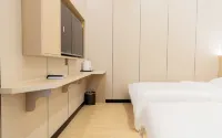 Lixian Chenxin Hotel