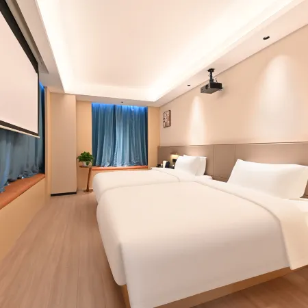 Yaste International Hotel (Beijing Daxing Xingguang Film Park)