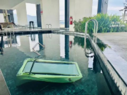 Urban Suite by Noah & Nook