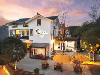 Anyi · Xiaozhu ChillVibe (Wudang Mountain Scenic Area Ticket Office Store)