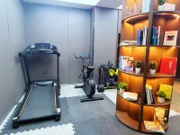 Huizhou Platinum Hotel (Huizhou Station Store) Hotels near Danshui