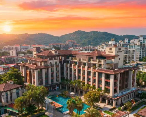Lujiang Mega Hotel Hotels near Zengcuoan