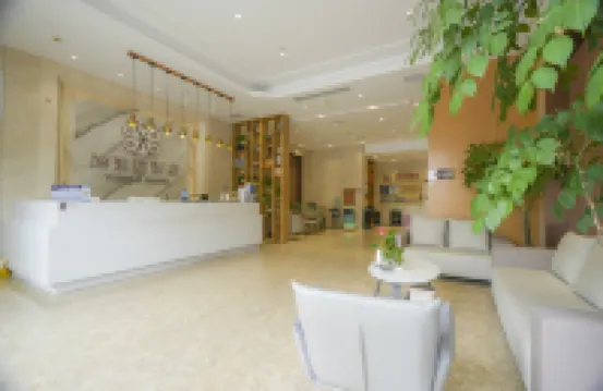 Tubola Hotel (Songzi Baiyun Road)