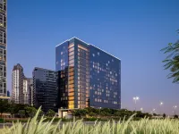 Grand Millennium Business Bay Hotels near Souk Al Bahar