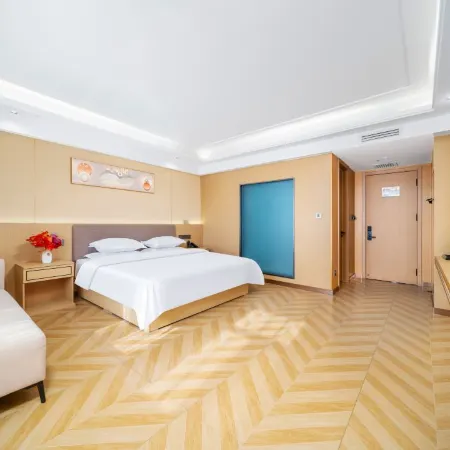 Yudu Hotel (Liuxing Street Yining Airport)