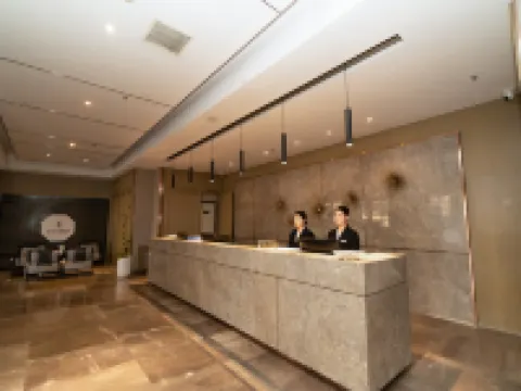 Elong Universal Hotel (Kaifeng Lankao Railway Station, Lanmei Times Shopping Plaza Branch)