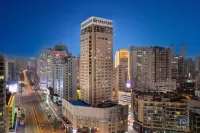 La Arte Hotel Art Hotel (Guiyang Fountain Subway Station Taiping Road Internet-famous Street) Hotels near Cuiwei Pavilion