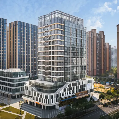 JI Hotel (Fuzhou Minhou University Town Gaoxin Avenue)