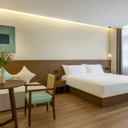 Songyue Meisu Hotel (Anshun Ancient City Historical & Cultural District Xintiandi Branch)