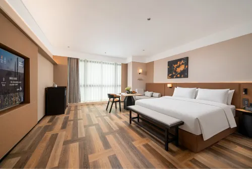 華朗麗致酒店（丹陽中北學院店）