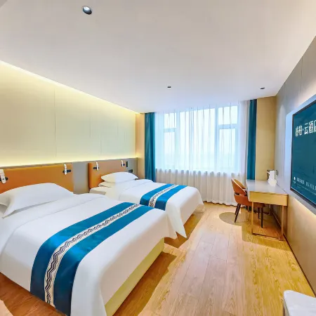 Home Inn Rui Bai Cloud Hotel (Jixian County Bus Station)