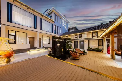 Dali Qichi Wan Feng Homestay (Longkan Wharf) 차이춘/재촌 관광단지 호텔