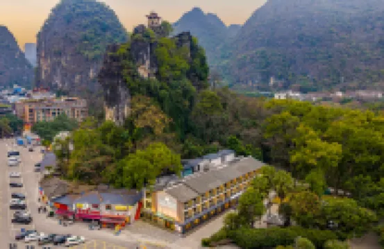 LANDSCAPE GARDEN HOTEL โรงแรมใกล้ถ้ําเพชรบุรี