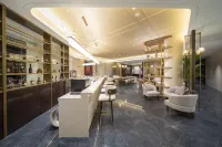 Xianning Chongyang Yesfel Hotel
