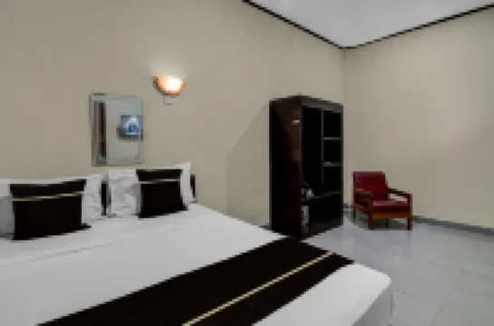 Hotel O near Mall Ciputra formerly Aloha Hotel 酒店