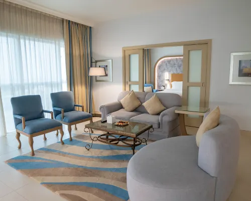 فندق شيراتون الخالدية Hotels near كاسر الأمواج في أبوظبي