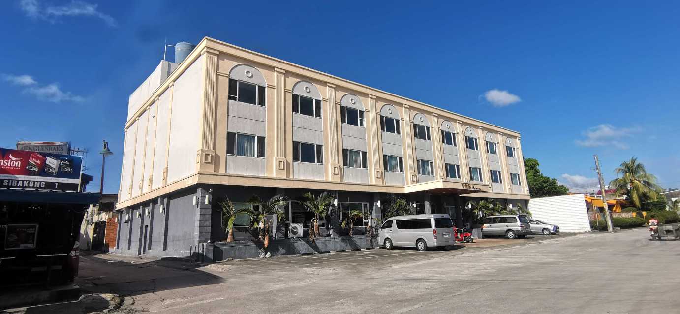 Townhouse Oak Vera Hotel Near Clark International Airport Hotels in Angeles