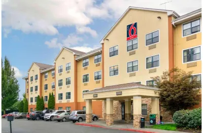 Studio 6 Suites Seattle Kent WA Hotels in King County