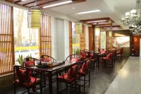 Dongfang Hotel - Gym