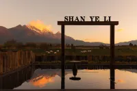 Wilds | Sunshine Golden Peak · Snow Mountain Ranch Private Hot Spring Resort (Baisha Branch) - Rooftop Pools