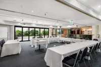 ULTIQA เชียร์วอเตอร์ รีสอร์ท