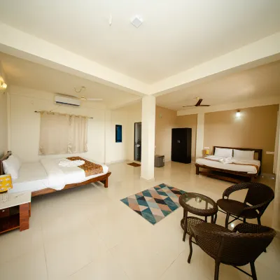 Aqua Wave by YogiTree Hotels Các khách sạn gần Bãi biển Morjim