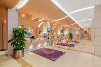寶石花金玉陽光飯店（成都東站萬象城店）
