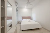 KUALA LUMPUR INTERNATIONAL AIRPORT Arena Residence1 by Avery【Drive 12-minute to KLIA】+【24-hour open】