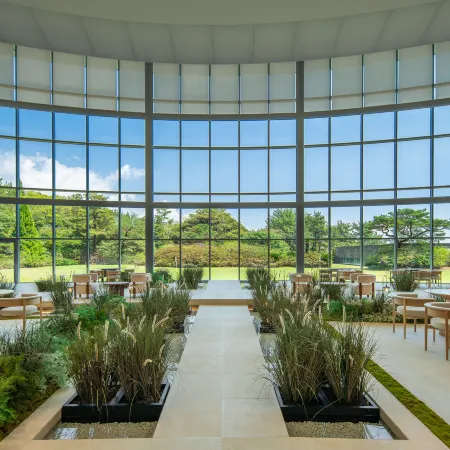 WE Hotel Jeju Отели рядом с достопримечательностью «Храм Попхваса»