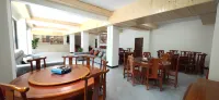 xijiang Longtang Fuyuan Miao Family Homestay