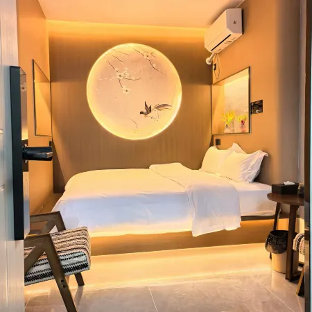 CC Homestay (Shenshan BYD Auto Industrial Park)