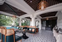 Xishuangbanna Ruihe Hot Spring Resort (Shubala International Resort)