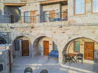 Tyana Cave House Hotels in Nar