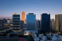 Atour Hotel, Qianxi Plaza, Zhengzhou CBD International Convention and Exhibition Center - parking