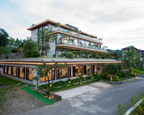 Yunshe Qifeng Homestay Hotels in Xingyi
