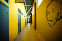 City Hostel - bar